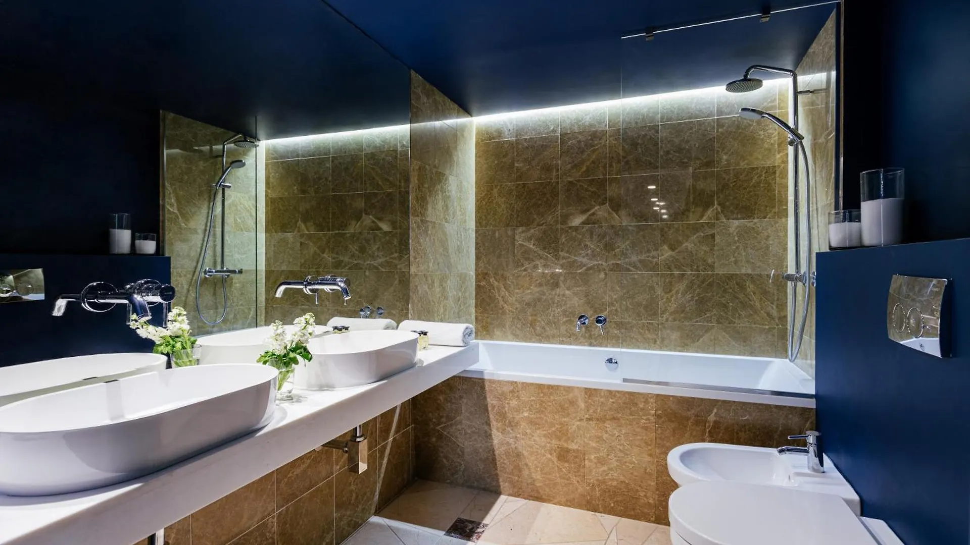 Appartamento Апартаменты Roofport Kiev
