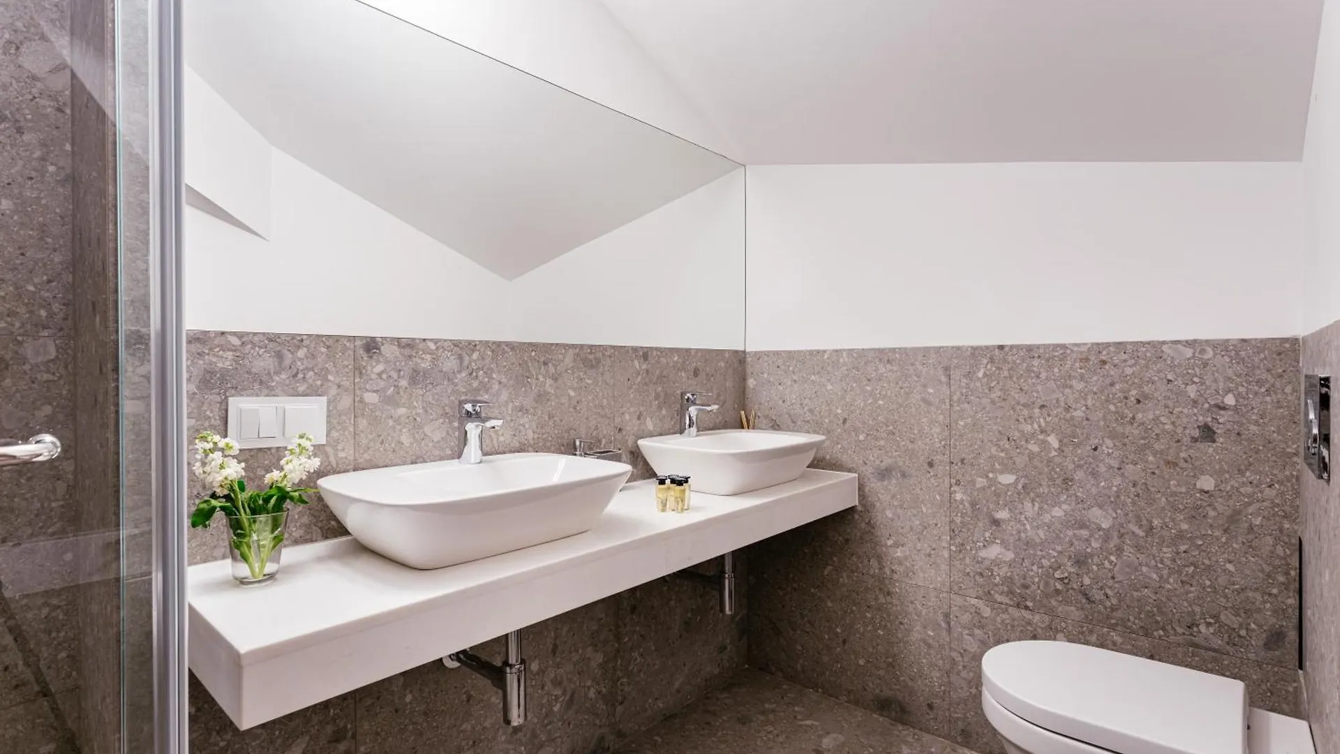 Апартаменты Roofport Kyiv