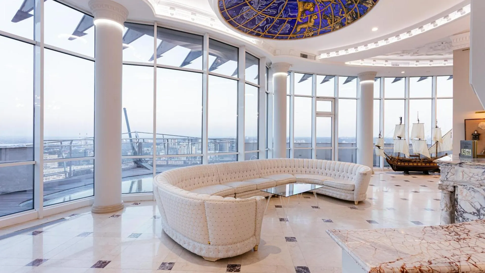 Апартаменты Roofport Kyiv